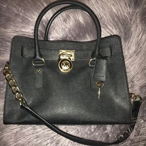 MICHAEL KORS HAMILTON HAND BAG - GREAT CONDITION!